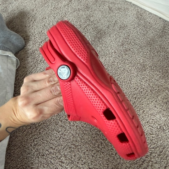 CROCS Kids Classic Clog - Bright Red - Picture 7 of 12